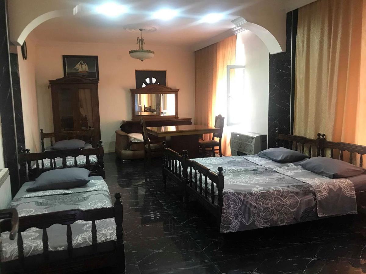 Twins Guest House By Black Sea Kobuleti Exteriör bild